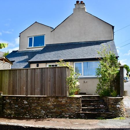 Spacious Cottage In The Village Of Wembury 外观 照片