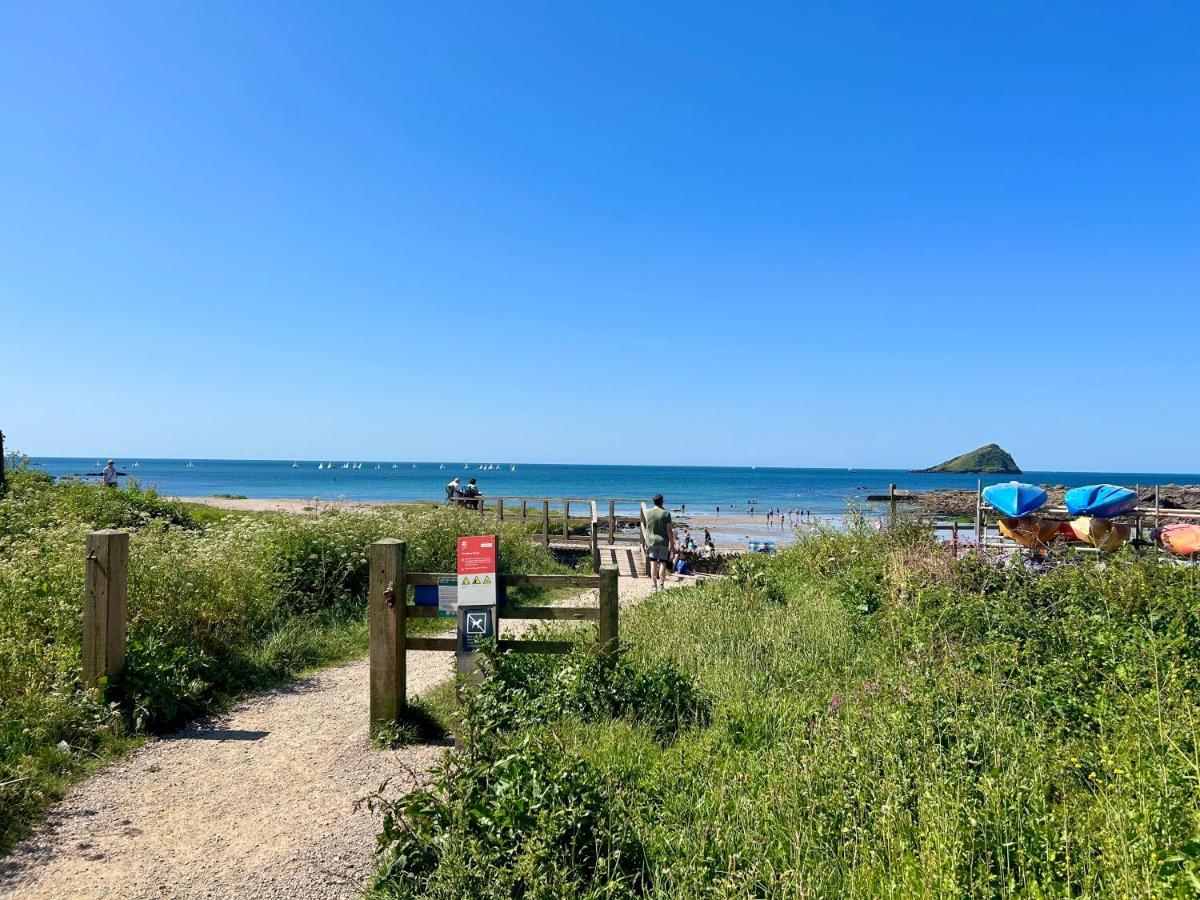 Spacious Cottage In The Village Of Wembury 外观 照片